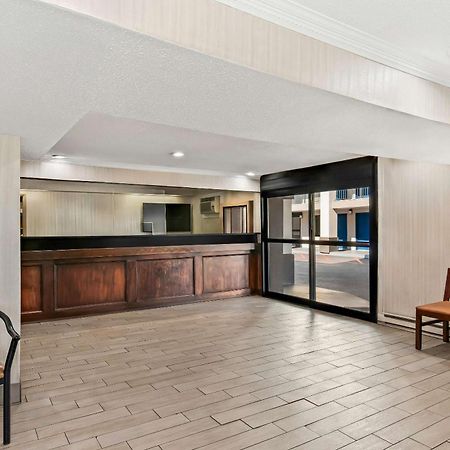 Motel 6 Lester - Philadelphia Airport Экстерьер фото