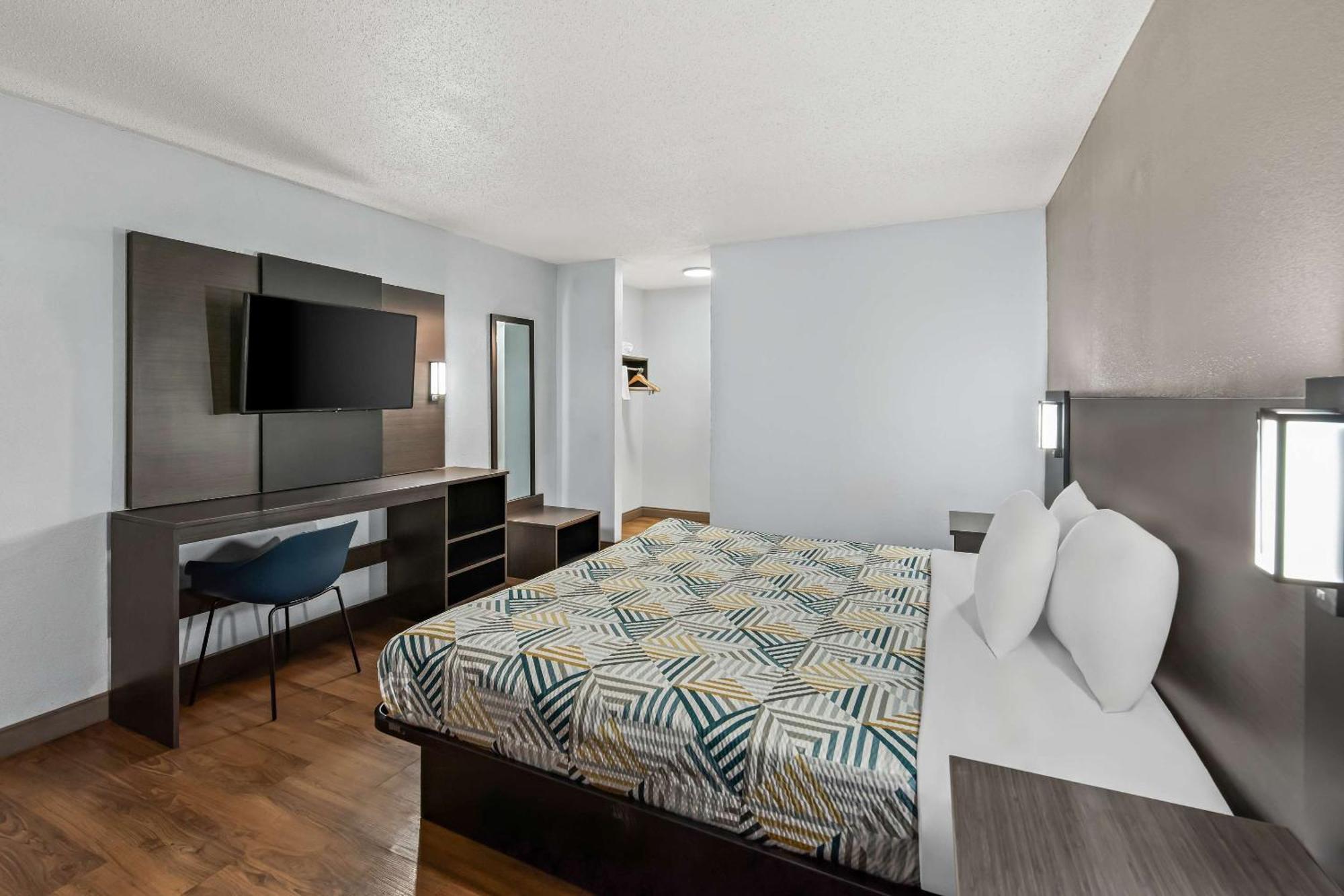 Motel 6 Lester - Philadelphia Airport Экстерьер фото